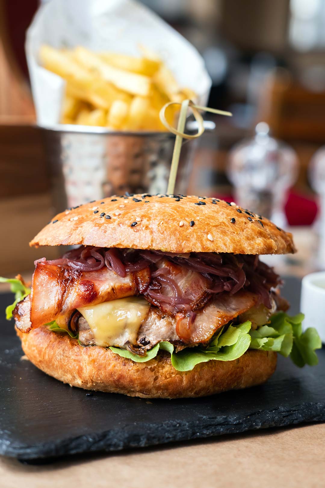 REEC Latacunga Hamburguesa