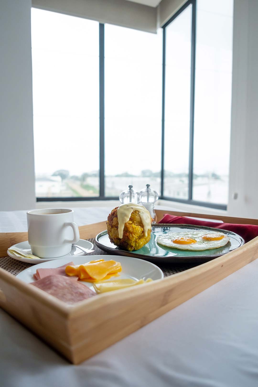REEC Latacunga Desayuno