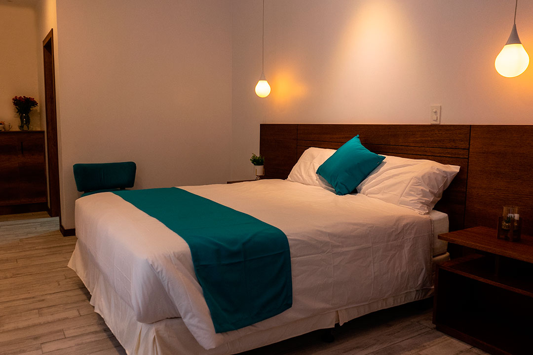 REEC Latacunga Cama