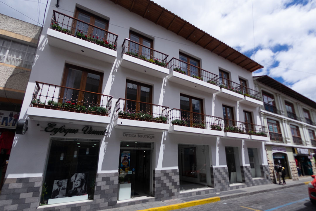 REEC Latacunga Exteriores
